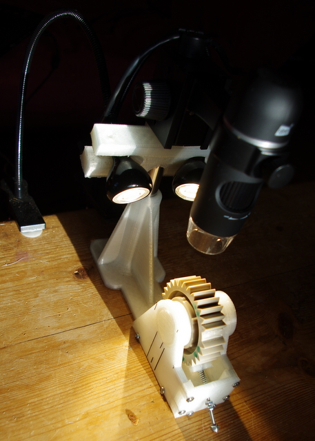 Gear jig photograph